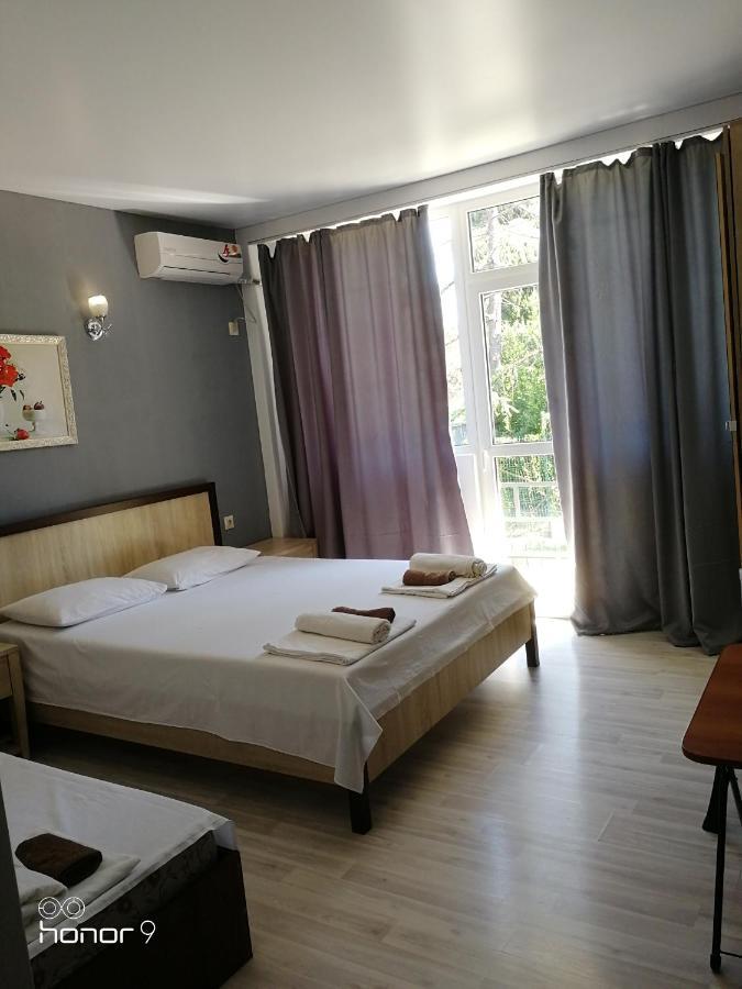 Mira Hotel New Athos Esterno foto