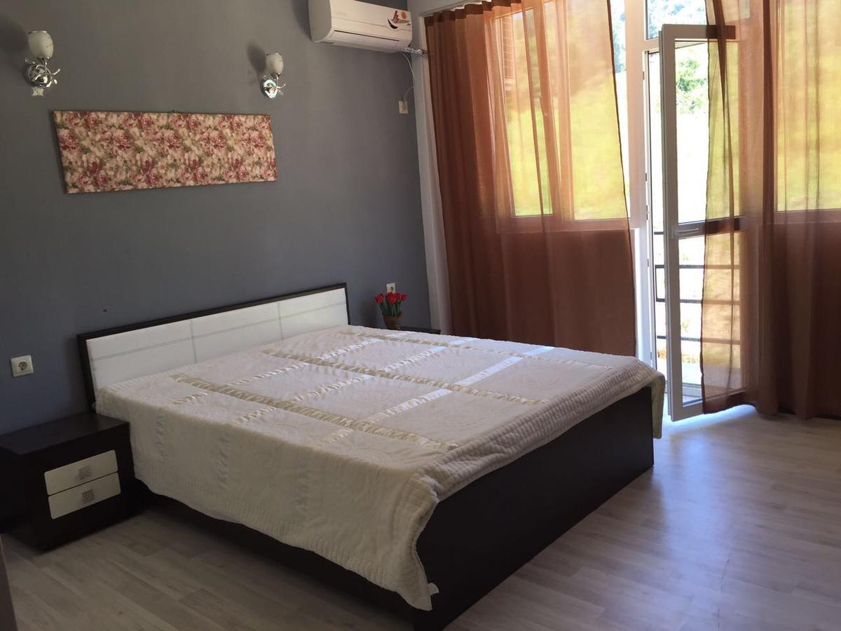 Mira Hotel New Athos Esterno foto