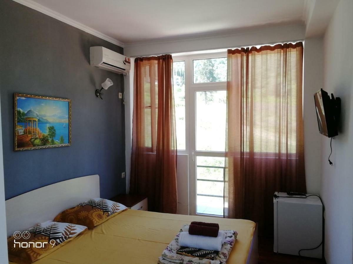 Mira Hotel New Athos Esterno foto